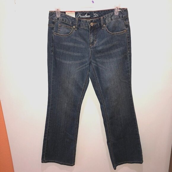 New Tommy Hilfiger Freedom Womens Size 12 Blue Low Rise Boot Cut Leg Denim Jeans - Picture 3 of 14